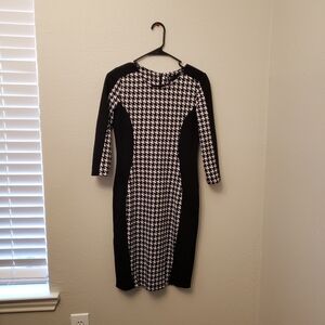 Elegant Women's Black and White Houndstooth Dress